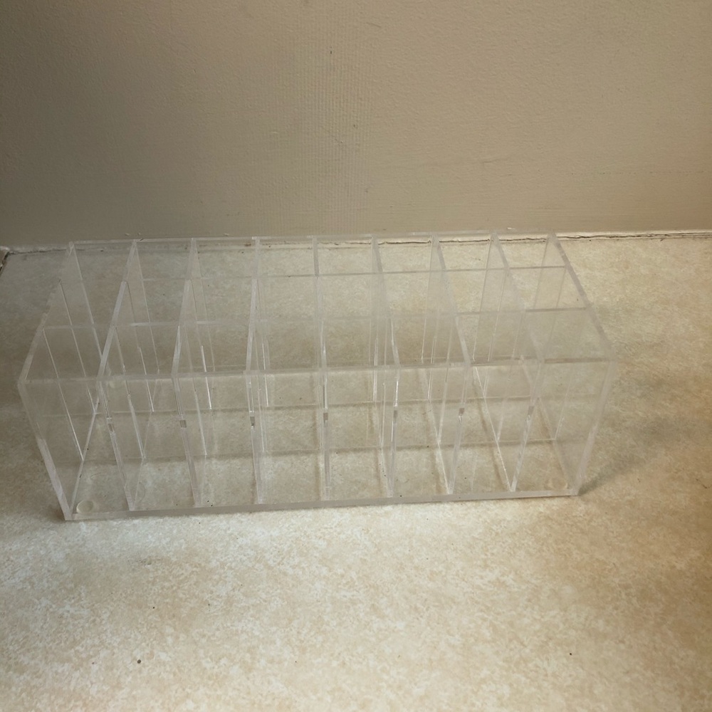 Makeup Holder/Organizer
